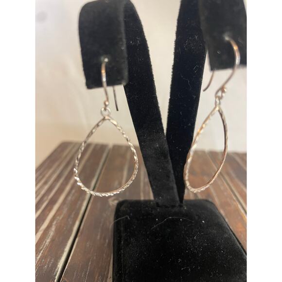 Women's Silver Drop Dangle Earrings Lightweight Boho - Picture 4 of 4